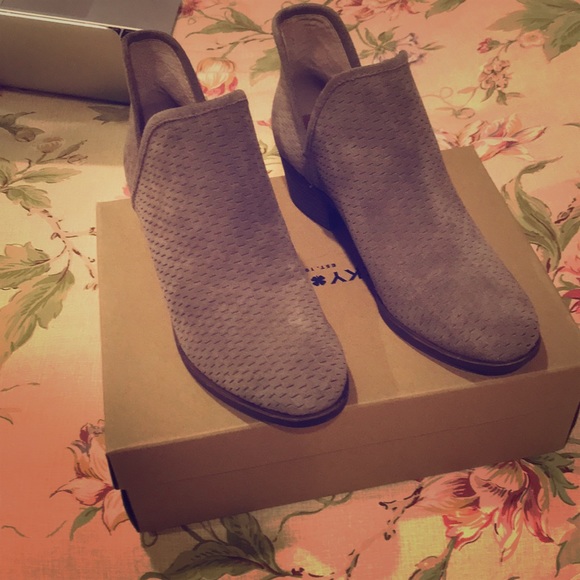 Lucky booties - Picture 2 of 8